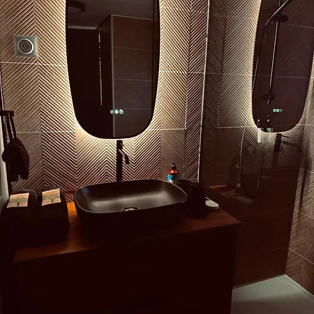 L'autre Nuit Bed and breakfast