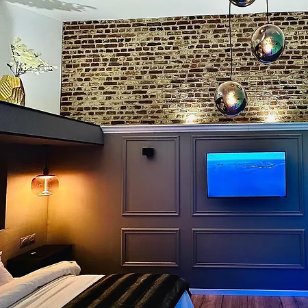 L'autre Nuit Bed and breakfast